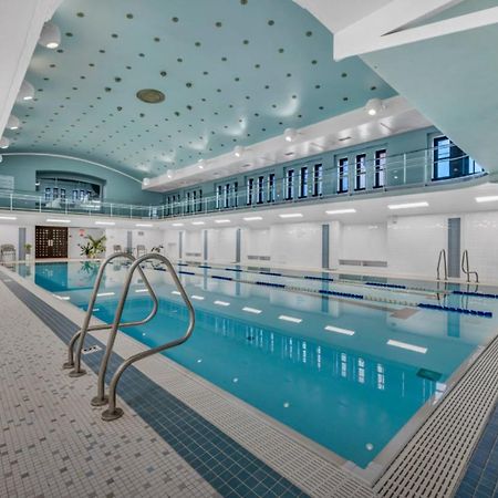Beautiful Condo/Rooftop Patio With Free Parking Клівленд Екстер'єр фото